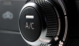 Air Con Re-Gas and Service